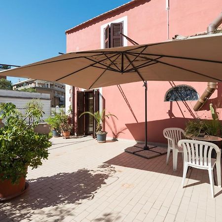 Cornelia Penthouse Bed & Breakfast Roma Dış mekan fotoğraf