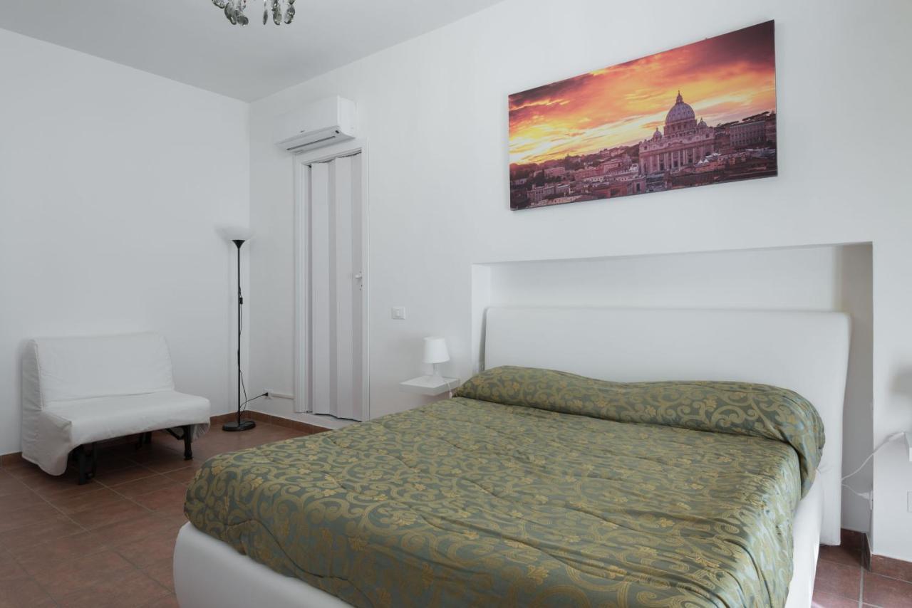 Cornelia Penthouse Bed & Breakfast Roma Dış mekan fotoğraf